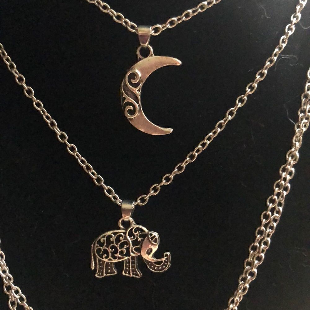 Multi layer necklace